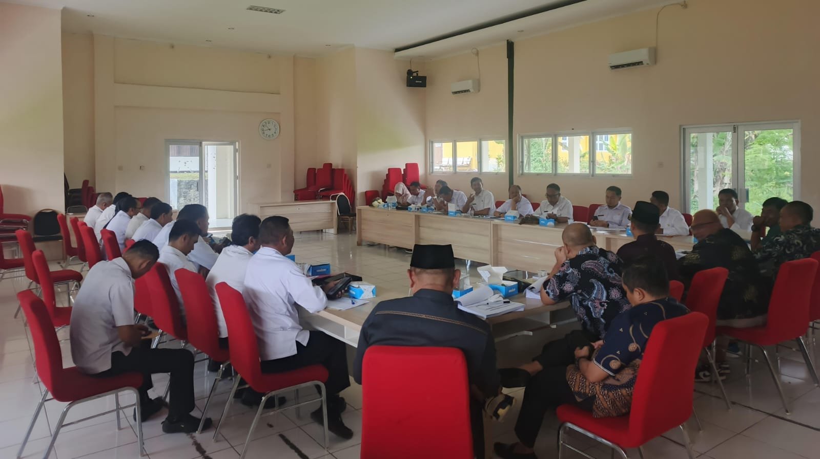 DPRD Kabupaten Sukabumi Apresiasi Tiga Kecamatan Berprestasi dalam Evaluasi LKPJ Bupati 2025